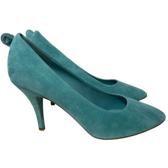 Salvatore Ferragamo Judy Suede Pumps - Women Salvatore Ferragamo Judy Suede Pumps - Women\'s Size 10 - Blue